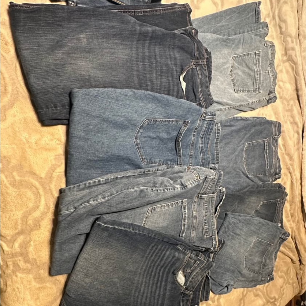Women’s size 16 jeans  lot